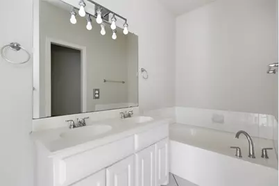121 Wildwood Court #300, Grapevine, TX 76051 - Photo 15