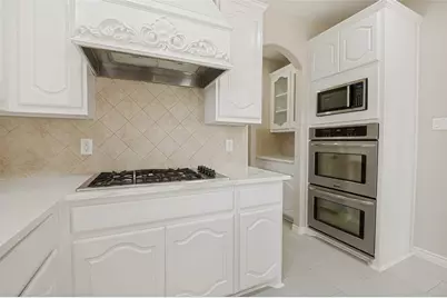 7028 Playa, Grand Prairie, TX 75054 - Photo 11
