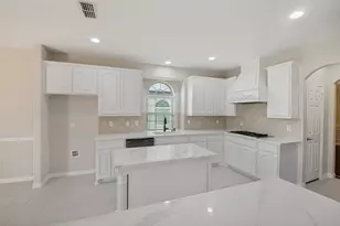 7028 Playa, Grand Prairie, TX 75054 - Photo 13