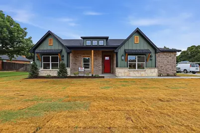 3201 Walnut Creek Parkway, Granbury, TX 76049 - Photo 1