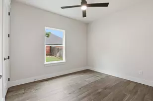 3201 Walnut Creek Pkwy, Granbury, TX 76049 - Photo 29