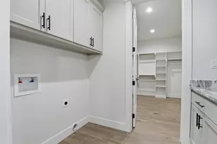 3201 Walnut Creek Pkwy, Granbury, TX 76049 - Photo 25