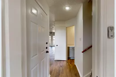 714 Bel Aire Crest, Irving, TX 75061 - Photo 9