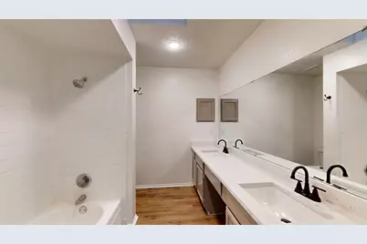 714 Bel Aire Crest, Irving, TX 75061 - Photo 29