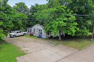 817 S Main St, Farmersville, TX 75442 - Photo 1