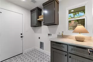 9110 Westglen Dr, Dallas, TX 75228 - Photo 25