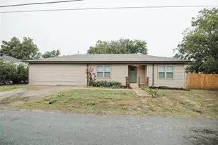 305 Ball St, Tom Bean, TX 75491 - Photo 1