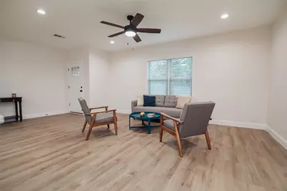 305 Ball Street, Tom Bean, TX 75491 - Photo 5