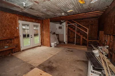 305 Ball Street, Tom Bean, TX 75491 - Photo 33