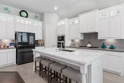 3290 Brookglen Drive, Lewisville, TX 75010 - Photo 9
