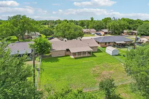 2051 Lisa Cir, Canton, TX 75103 - Photo 33