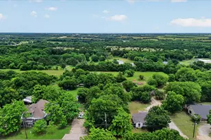 817 Main St, Farmersville, TX 75442 - Photo 3