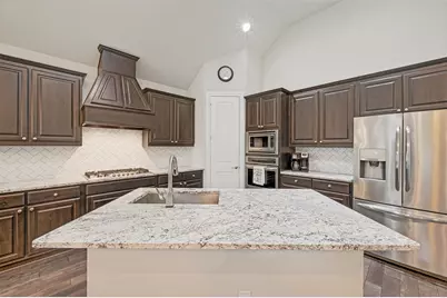 120 Shadow Creek Lane, Hickory Creek, TX 75065 - Photo 9