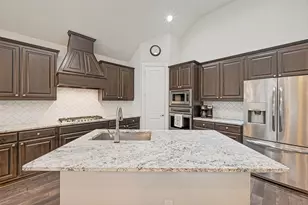 120 Shadow Creek Ln, Hickory Creek, TX 75065 - Photo 9