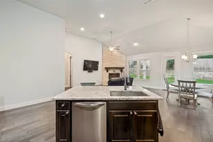 120 Shadow Creek Ln, Hickory Creek, TX 75065 - Photo 11