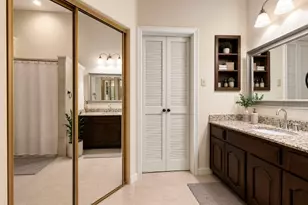 2125 Rose Cliff Ln, Carrollton, TX 75007 - Photo 9