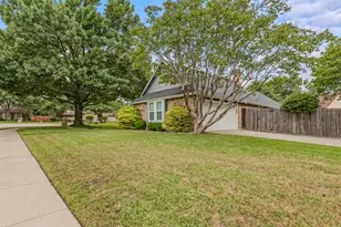 2513 Ridge Oak Ct, Garland, TX 75044 - Photo 3