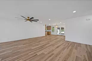 5617 Wharton Dr, Fort Worth, TX 76133 - Photo 5