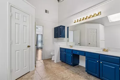 2212 Meadowstone Drive, Carrollton, TX 75006 - Photo 21