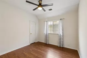 2212 Meadowstone Dr, Carrollton, TX 75006 - Photo 13