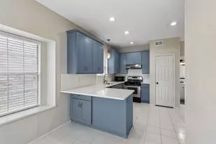 2212 Meadowstone Dr, Carrollton, TX 75006 - Photo 9