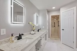 2012 Cripple Creek Ln, Lewisville, TX 75077 - Photo 21