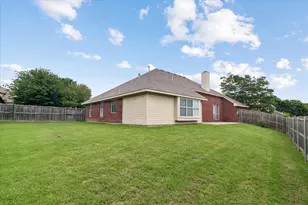 5001 Lake Crest Dr, McKinney, TX 75071 - Photo 17