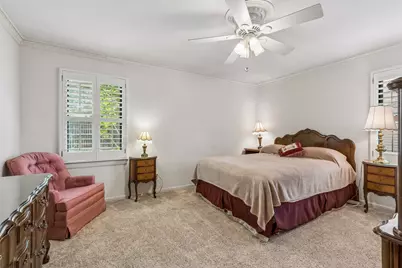 1637 Hendrix Drive, Irving, TX 75061 - Photo 17
