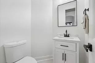 2407 Laguna Ln, Arlington, TX 76012 - Photo 21