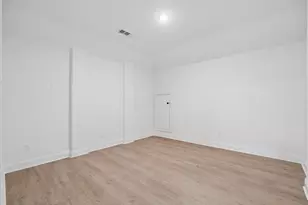 2407 Laguna Ln, Arlington, TX 76012 - Photo 25
