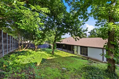 413 Rochelle Boulevard, Irving, TX 75062 - Photo 33
