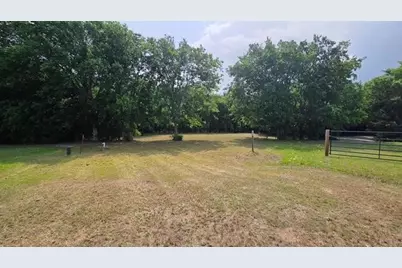 100 Block Ross Avenue, Trenton, TX 75490 - Photo 7