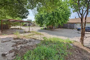 2506 Sunflower Dr, Arlington, TX 76014 - Photo 23
