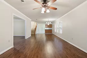 321 S Main St, Irving, TX 75060 - Photo 7