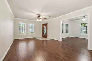 321 S Main St, Irving, TX 75060 - Photo 7