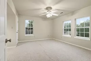321 S Main St, Irving, TX 75060 - Photo 17