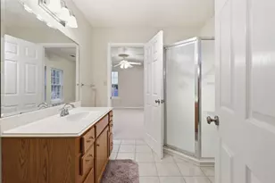 321 S Main St, Irving, TX 75060 - Photo 23