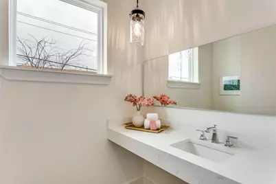 345 College Avenue, Fort Worth, TX 76104 - Photo 21