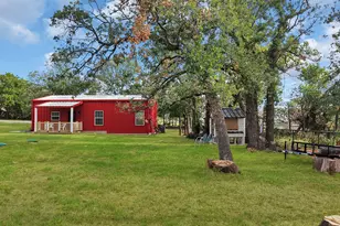 301 Sandlin Ln, Springtown, TX 76082 - Photo 7