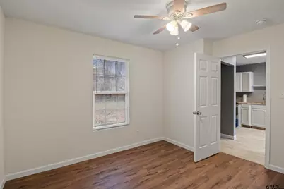 903 Hester, Arlington, TX 76011 - Photo 13
