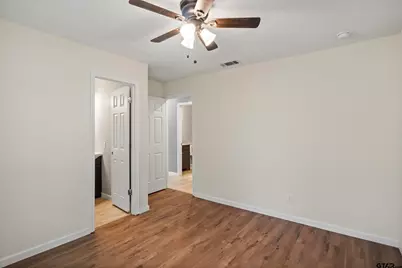 903 Hester, Arlington, TX 76011 - Photo 11
