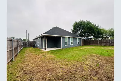 2415 San Gabriel Drive, Granbury, TX 76048 - Photo 17