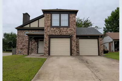 318 Spanish Moss Drive, Arlington, TX 76018 - Photo 1