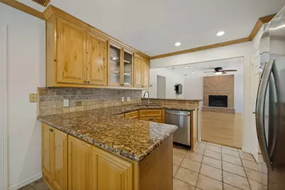 1432 Holley Creek Lane, Mansfield, TX 76063 - Photo 11