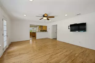 1432 Holley Creek Ln, Mansfield, TX 76063 - Photo 5