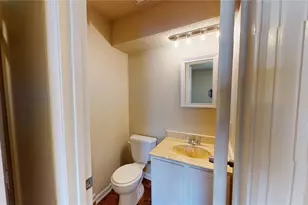 218 Renfro St, Grand Prairie, TX 75051 - Photo 15