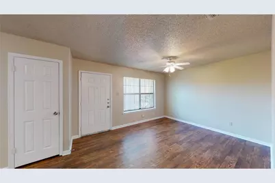 218 Renfro Street #A, Grand Prairie, TX 75051 - Photo 5