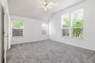 13609 Justice Ct, Euless, TX 76040 - Photo 9