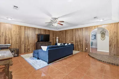 14605 Oakwood Lane, Balch Springs, TX 75180 - Photo 9