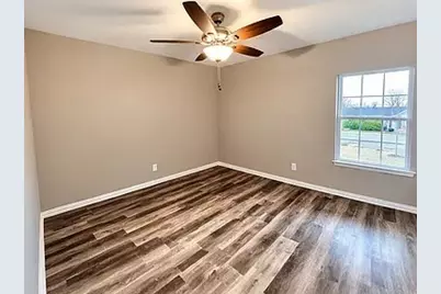 2109 Bluebonnet Avenue, Denison, TX 75020 - Photo 9